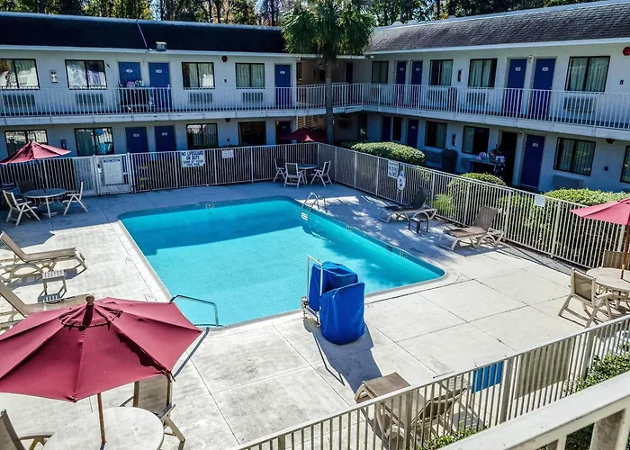 North Charleston Lodge Hotel North Charleston