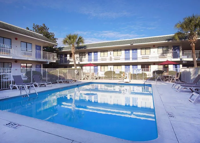 North Charleston Lodge Hotel North Charleston